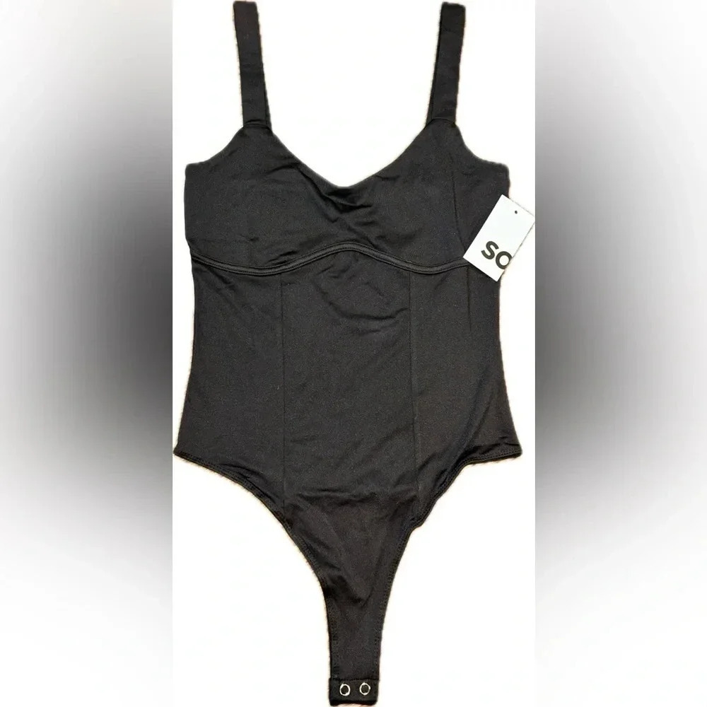 Sonoma, SO® Sleeveless Bustier Contouring Bodysuit. Black. Size Medium. NWTS!